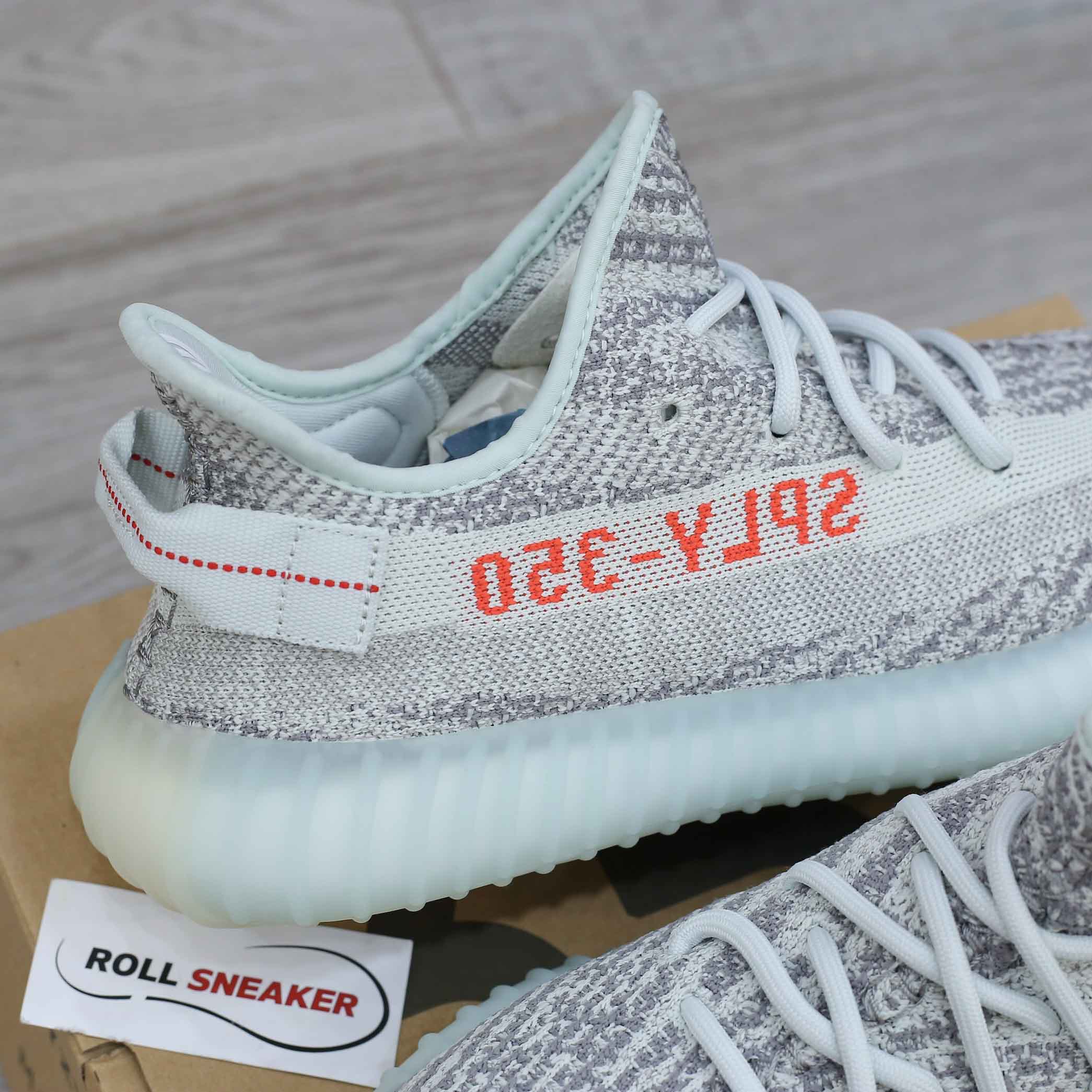 giày adidas yeezy 350 v2 blue tint replica