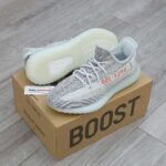 giày adidas yeezy 350 v2 blue tint replica