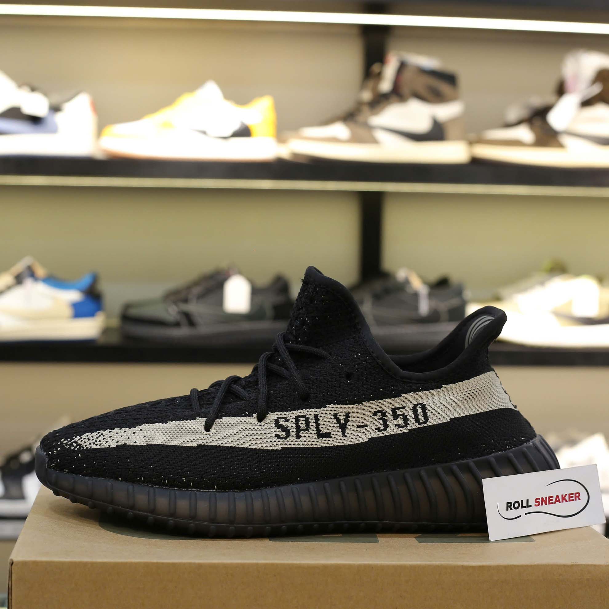 giày adidas yeezy 350 v2 oreo replica