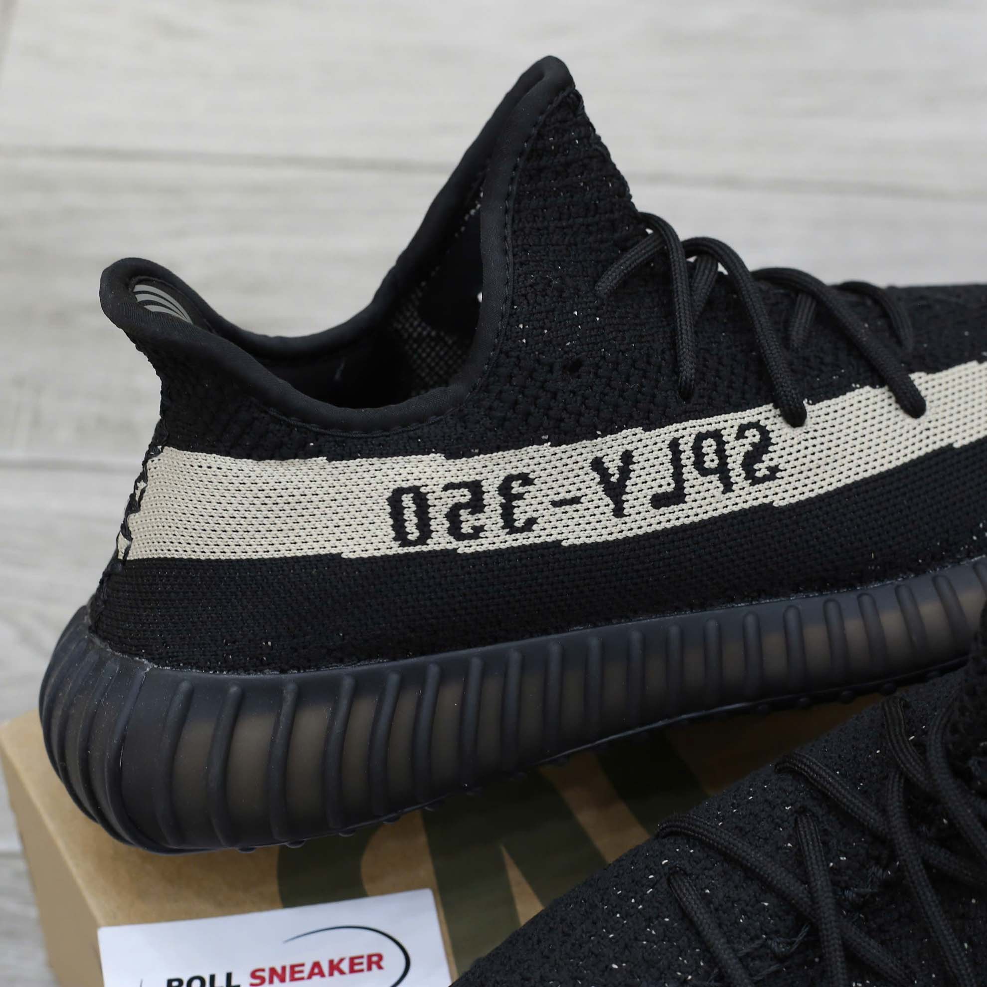 giày adidas yeezy 350 v2 oreo replica