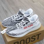 Adidas Yeezy boost 350 V2 ‘Zebra’ rep 1:1
