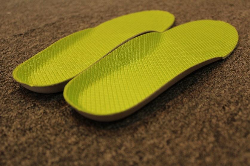 huong dan chi tiet cach ve sinh giay adidas