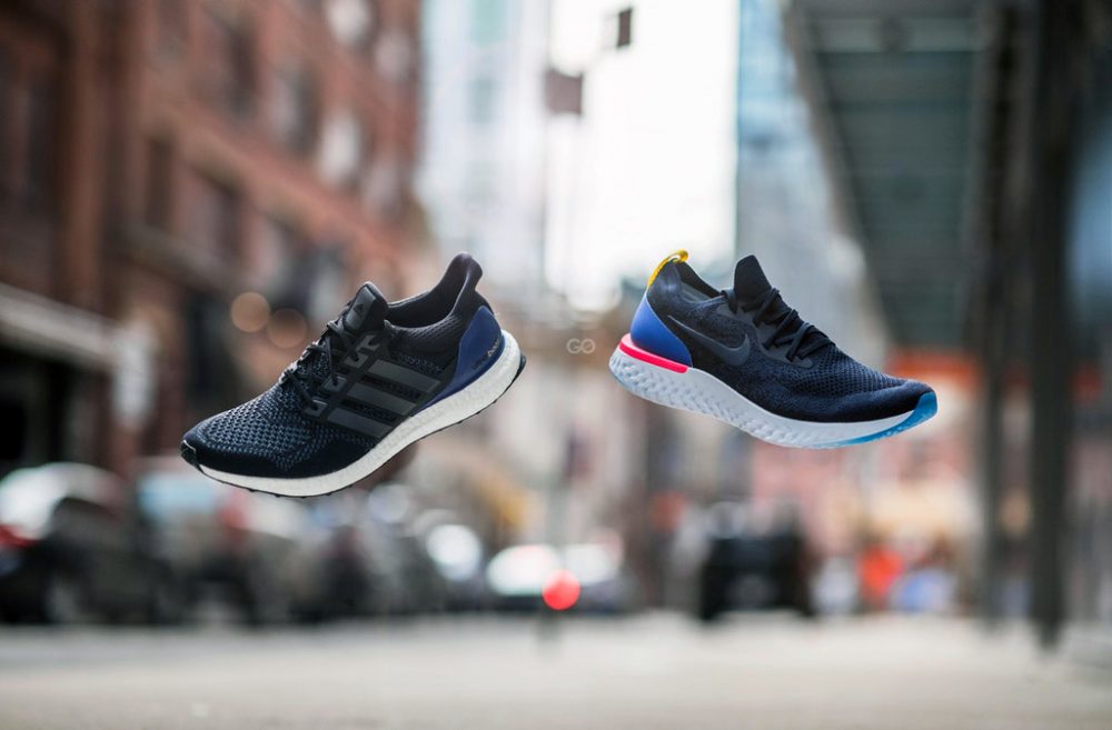 mua-giay-nike-hay-adidas