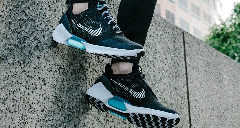 giay tu cot day cua Nike