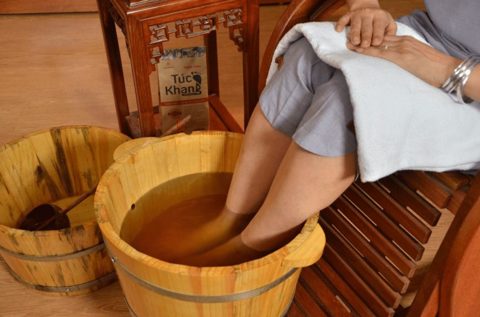 khử mùi giày thể thao