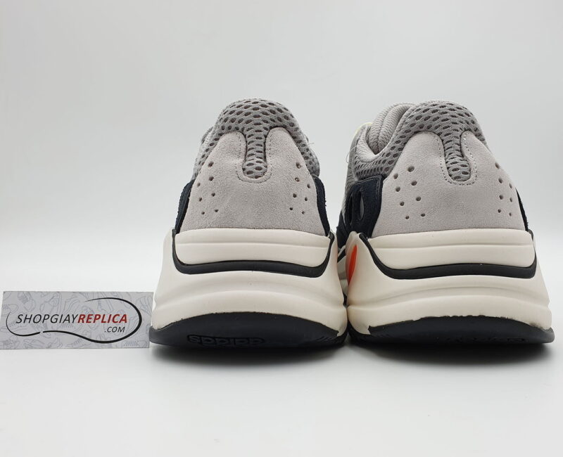 giày yeezy 700 wave runner replica