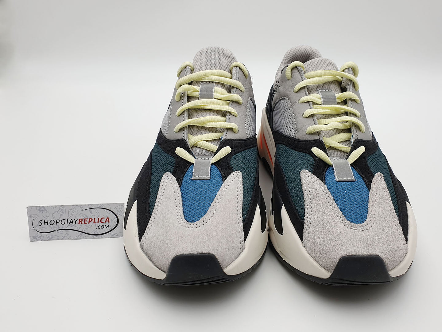 giày yeezy 700 wave runner replica