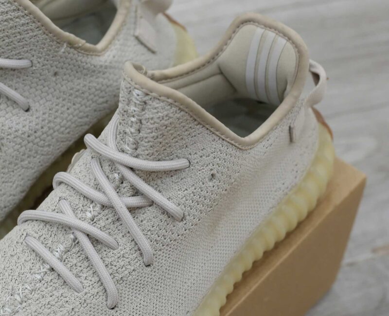 giày adidas yeezy 350 v2 seasame rep 1:1