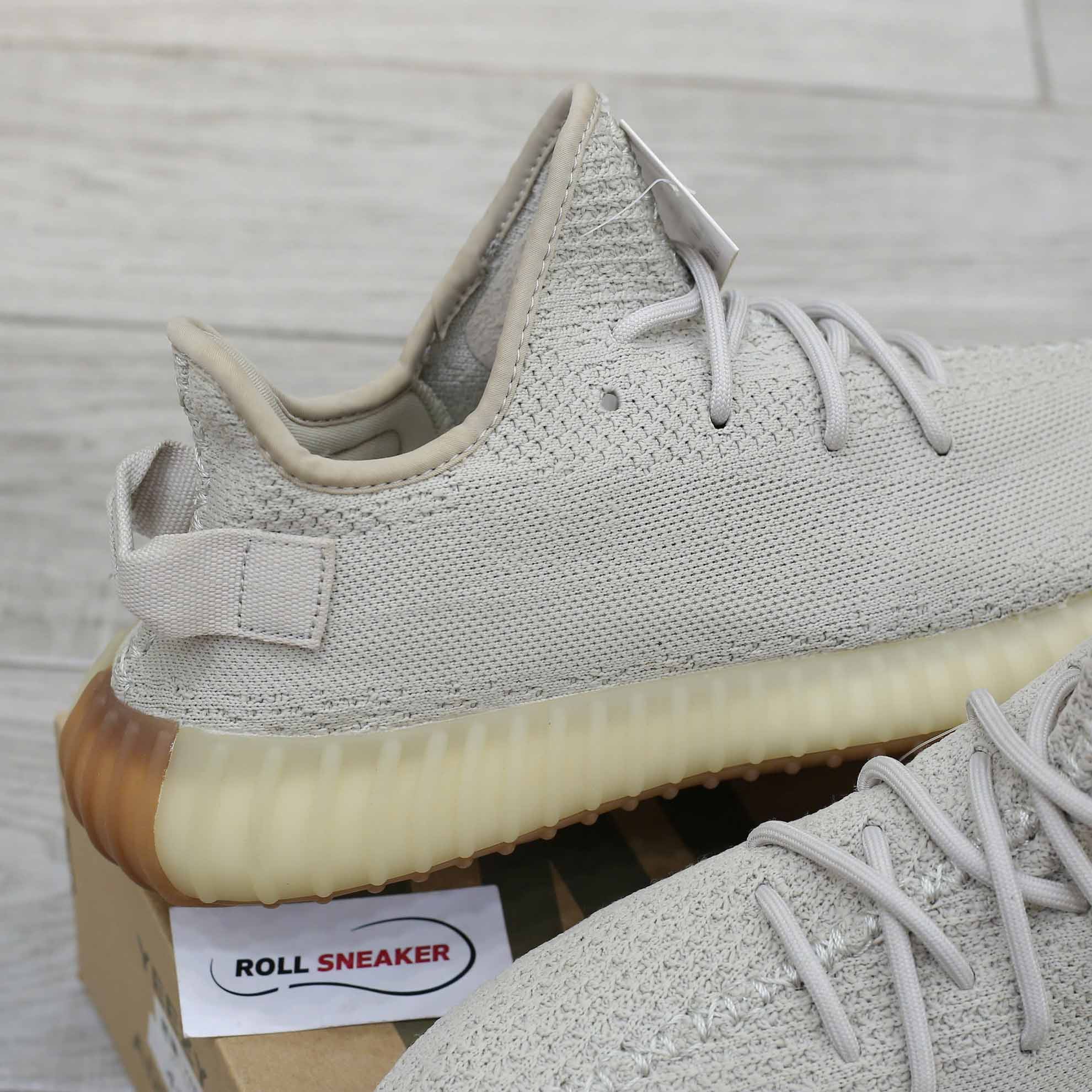 giày adidas yeezy 350 v2 seasame replica