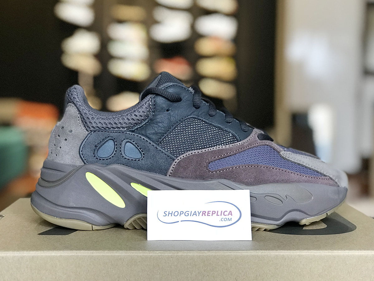 giày adidas yeezy 700 mauve replica