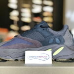 giày adidas yeezy 700 mauve replica