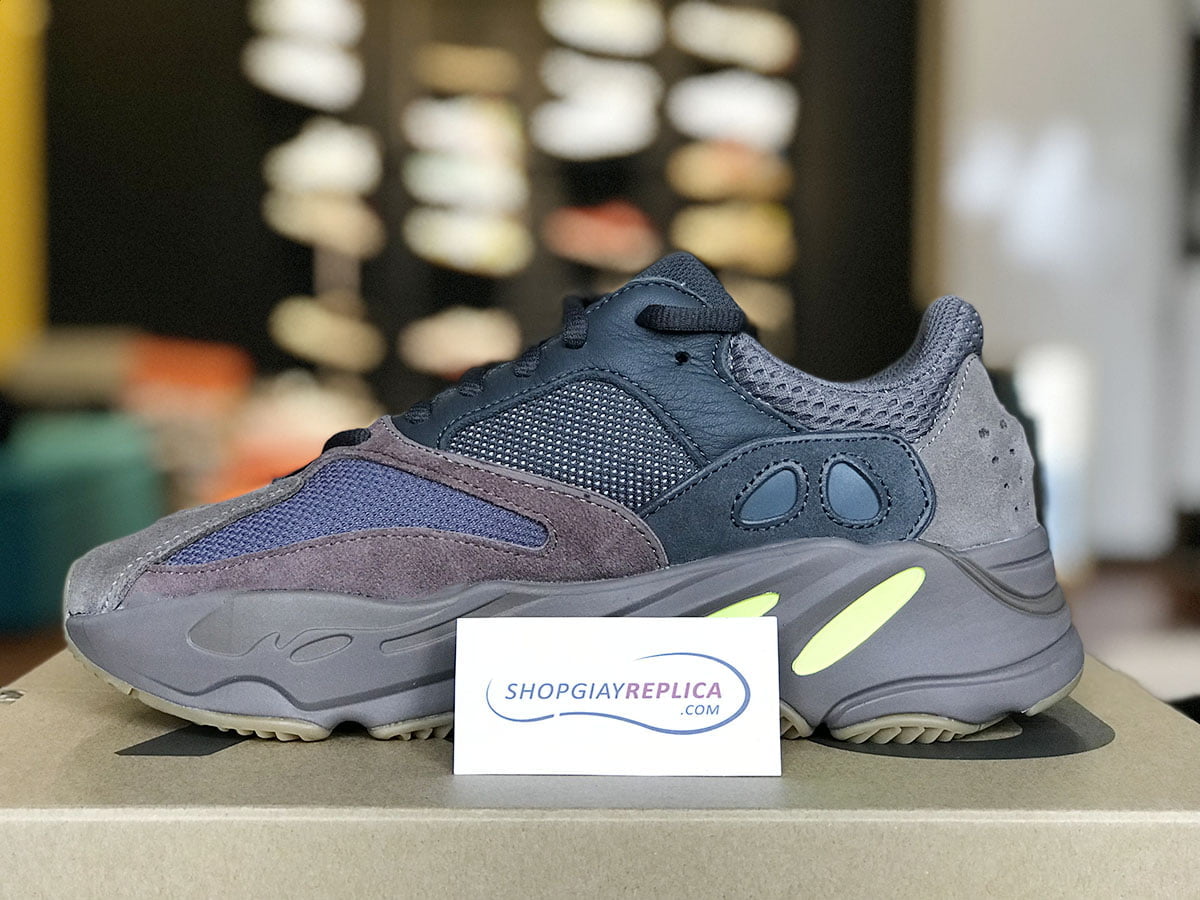 giày adidas yeezy 700 mauve replica