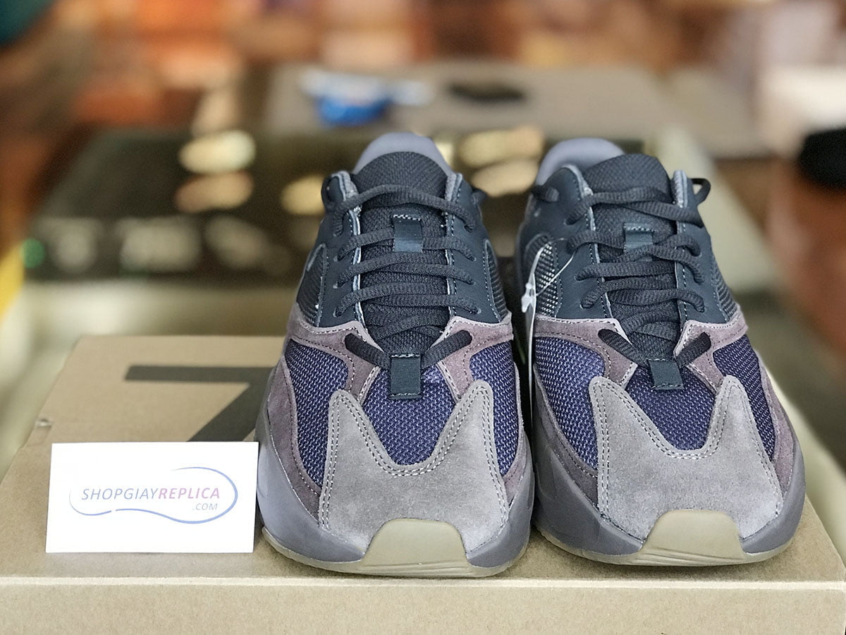 giày adidas yeezy 700 mauve replica
