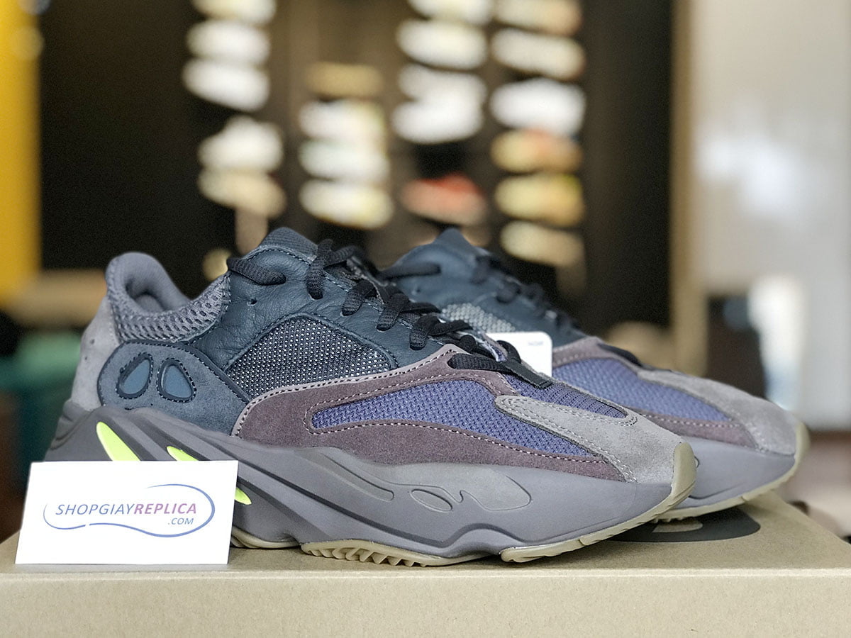 giày adidas yeezy 700 mauve replica