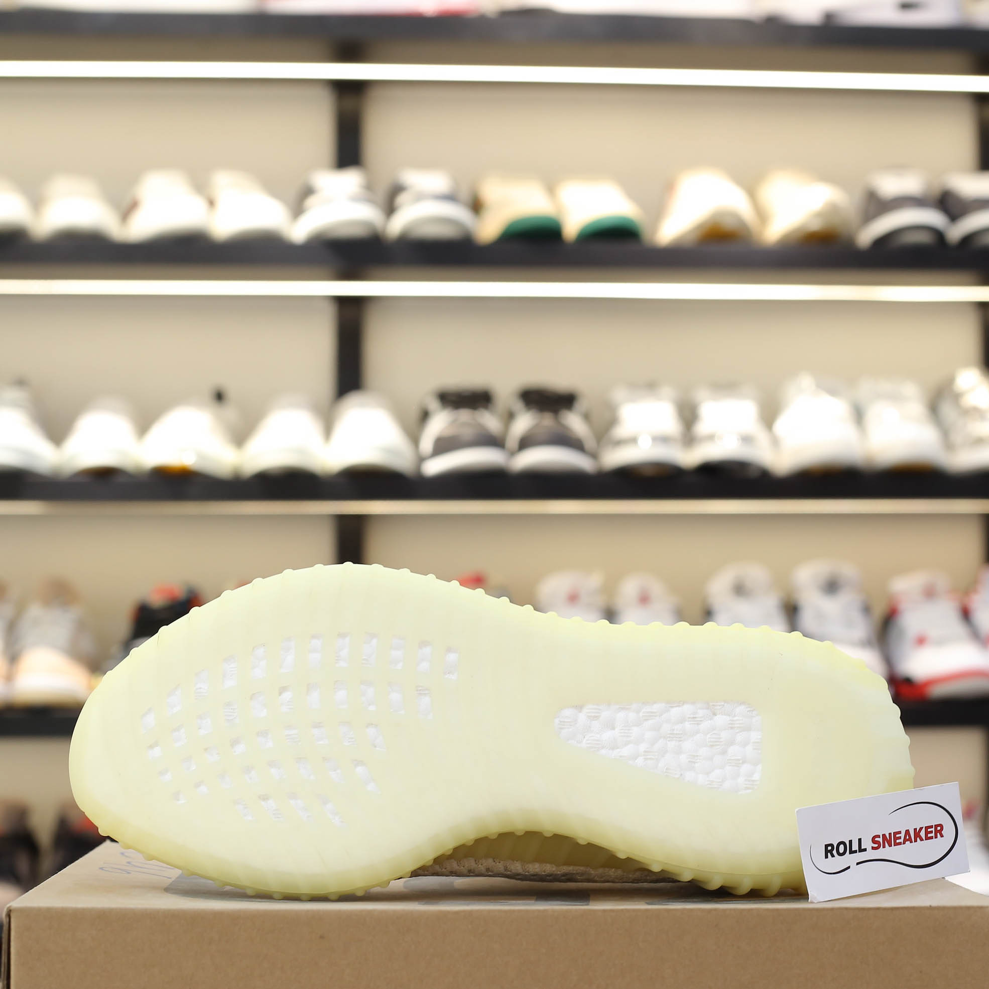 Giày Adidas Yeezy Boost 350 V2 ‘Natural’