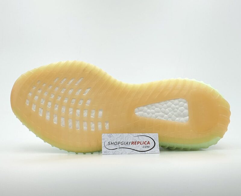 giày adidas yeezy 350 v2 hyper space replica