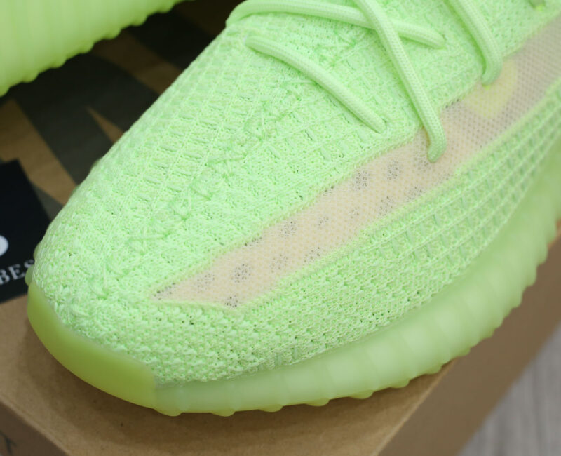 giay Adidas Yeezy 350 V2 Glow replica