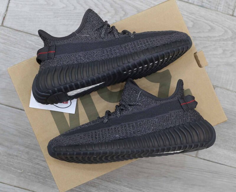 giày adidas yeezy 350 v2 black reflective replica