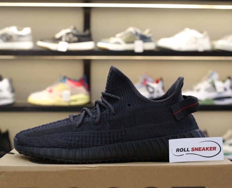 giày adidas yeezy 350 v2 black replica