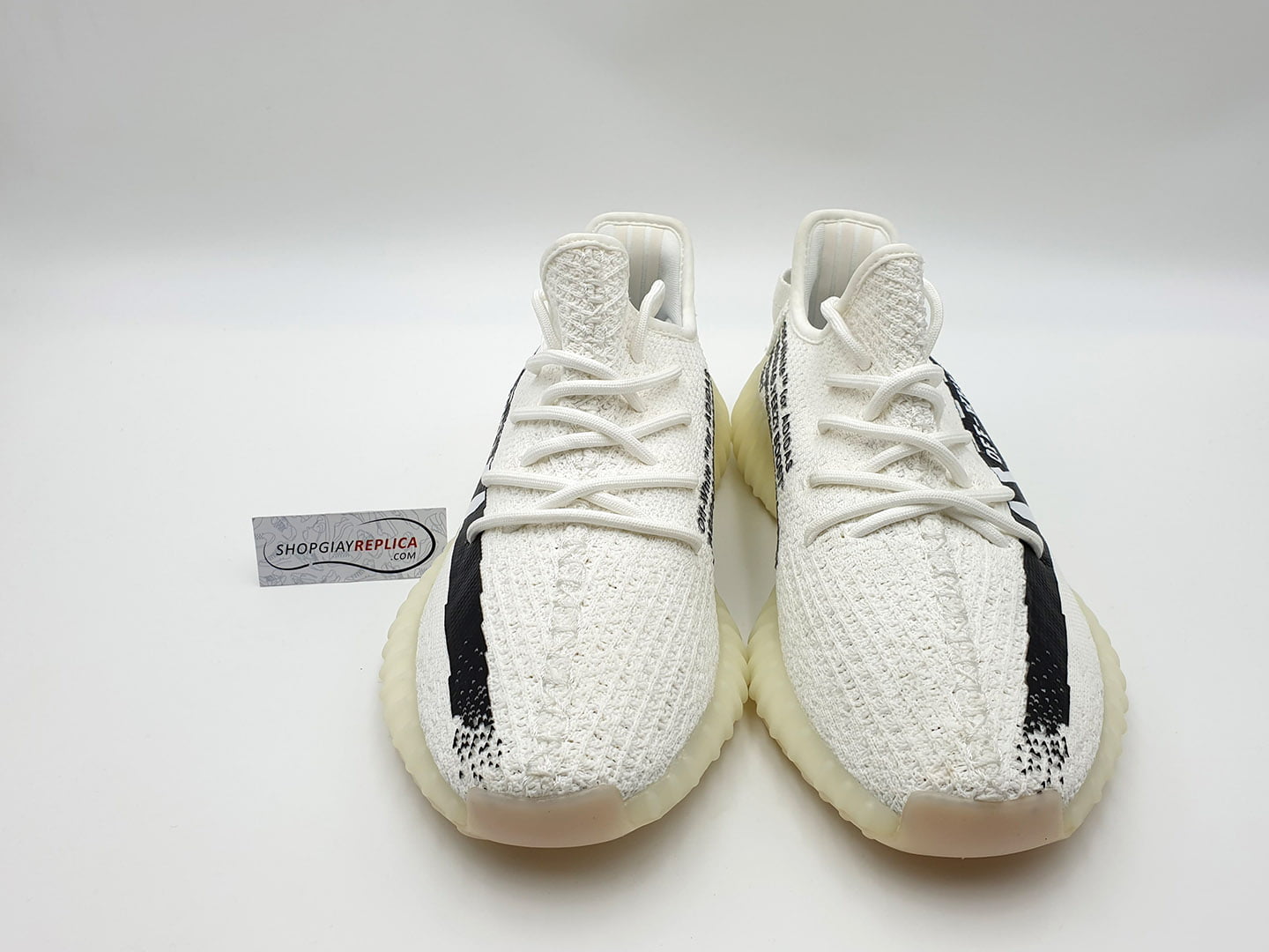 giày adidas yeezy 350 v2 x off white replica