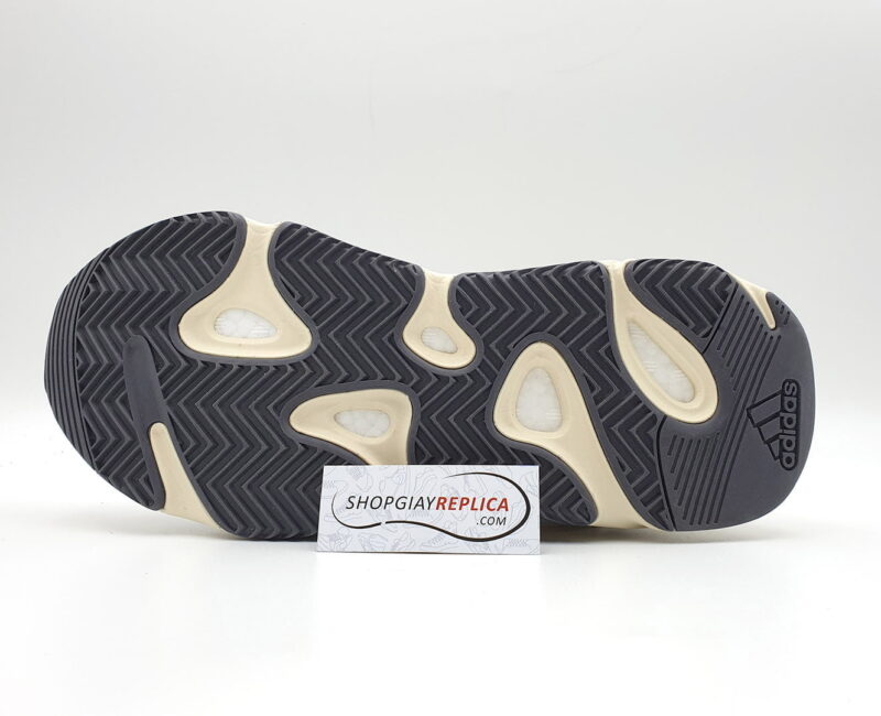giày adidas yeezy 700 analog replica