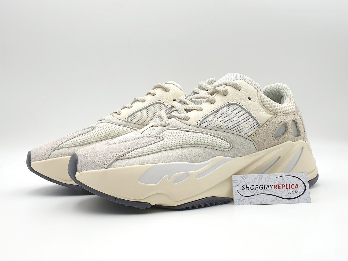 giày adidas yeezy 700 analog replica