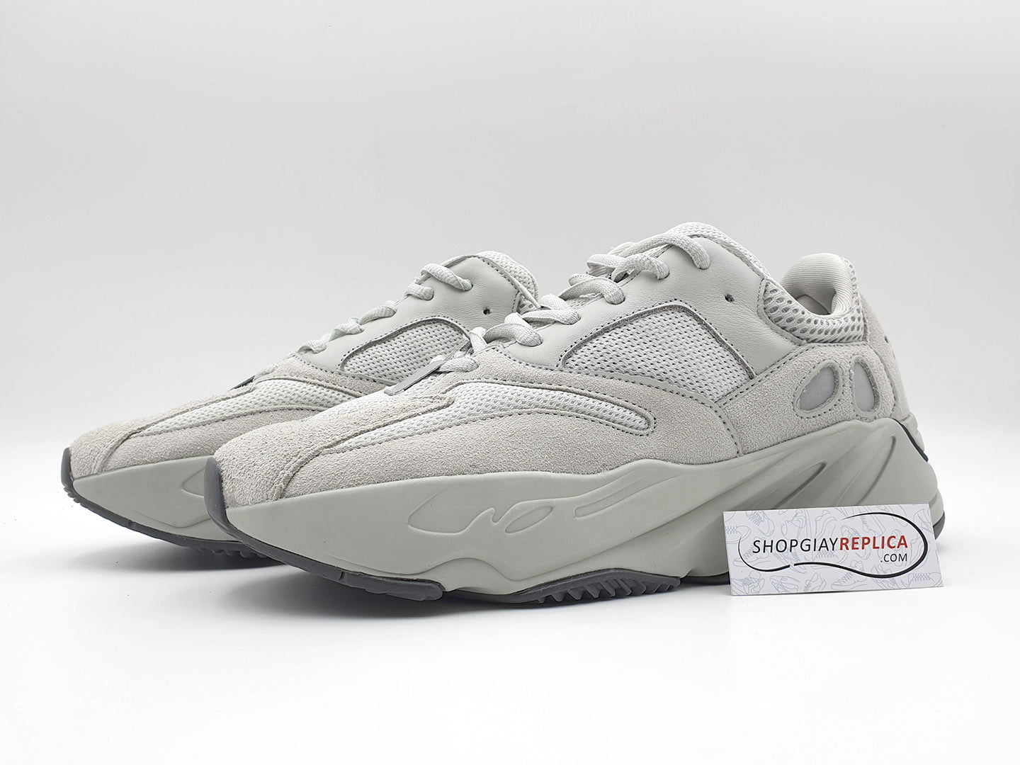 giay adidas yeezy 700 salt replica