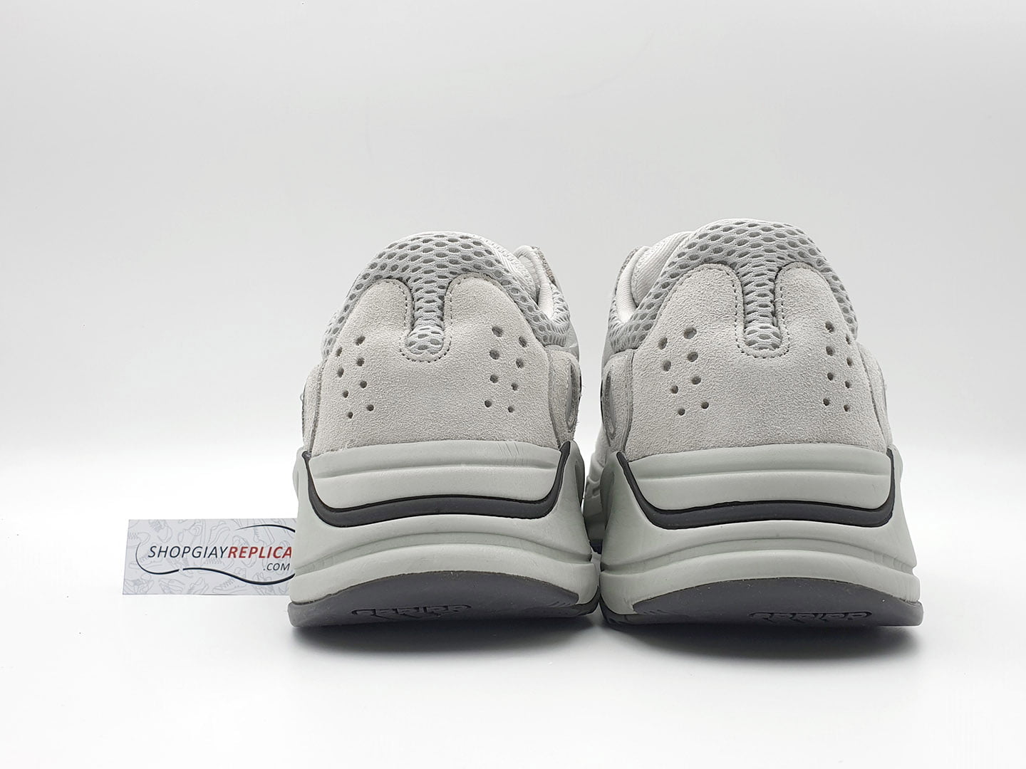 giay adidas yeezy 700 salt replica