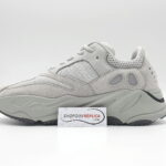 giay adidas yeezy 700 salt replica