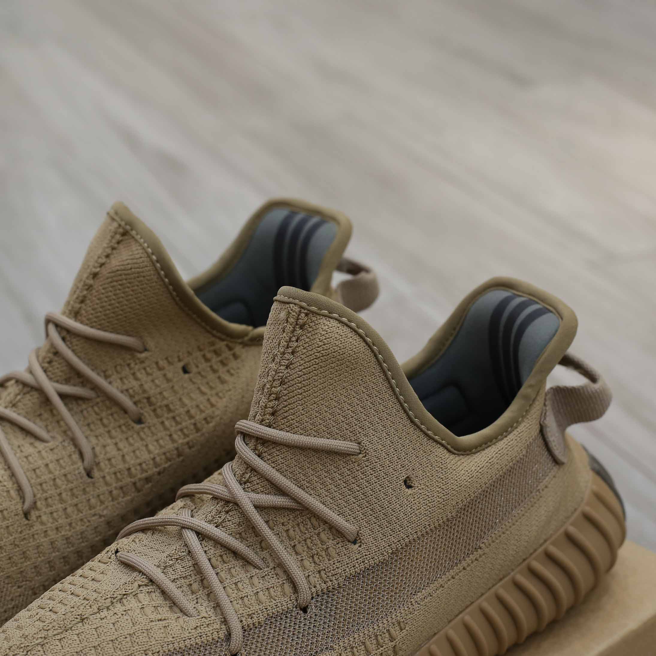 Giày Adidas Yeezy Boost 350 V2 ‘Earth’ Like Auth