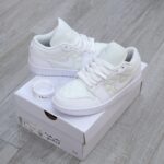 Giày Nike Air Jordan 1 Low ‘Triple White Quilted’ Like Auth