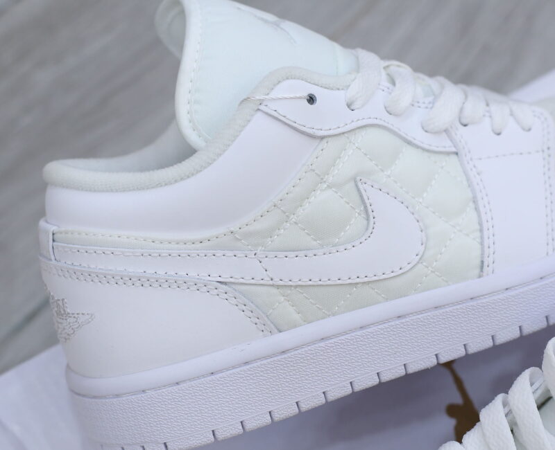 Giày Nike Air Jordan 1 Low ‘Triple White Quilted’ Like Auth