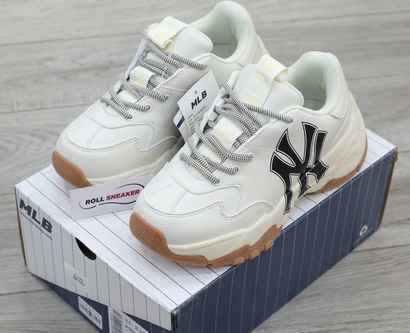 MLB NY chữ đen rep 1 1