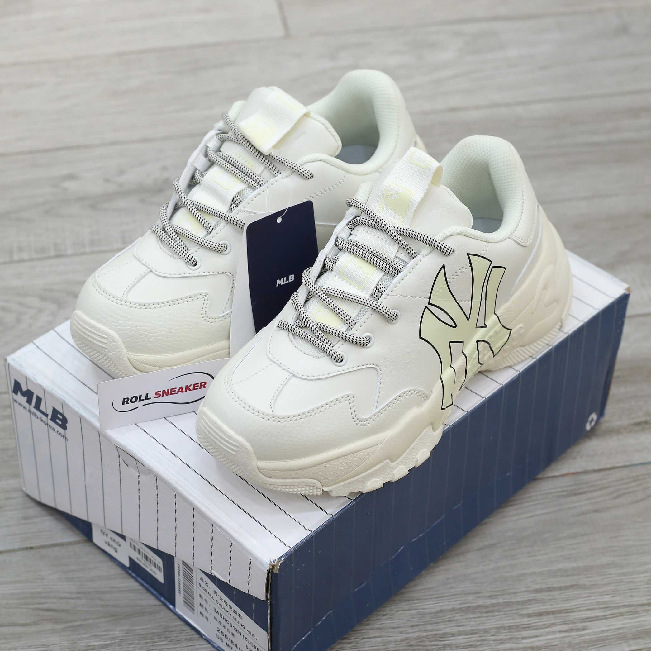 Giày MLB NY trắng chữ vàng Replica