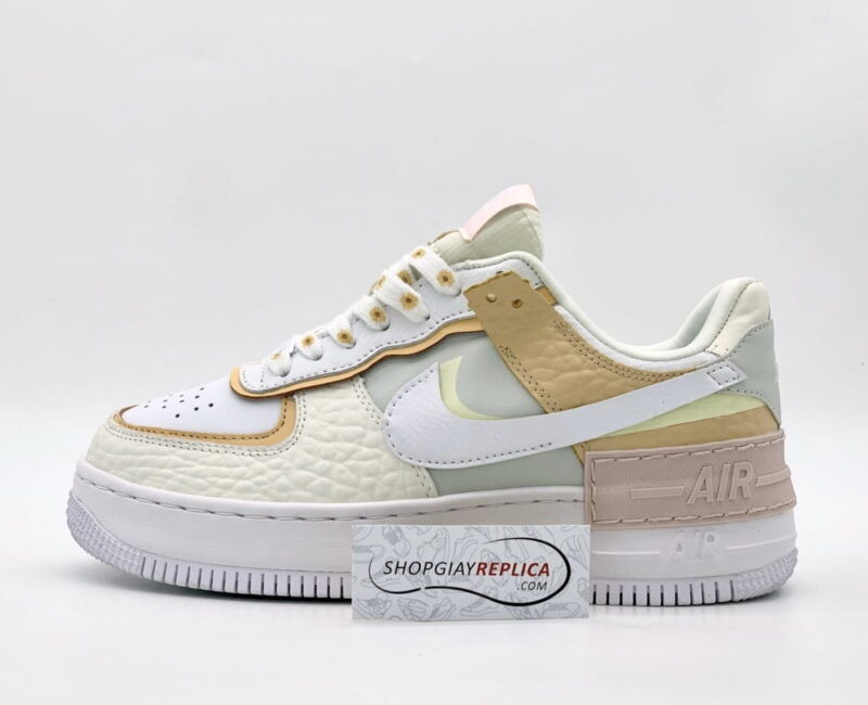 Nike Air Force 1 Shadow 'Daisy' Spruce Aura 11