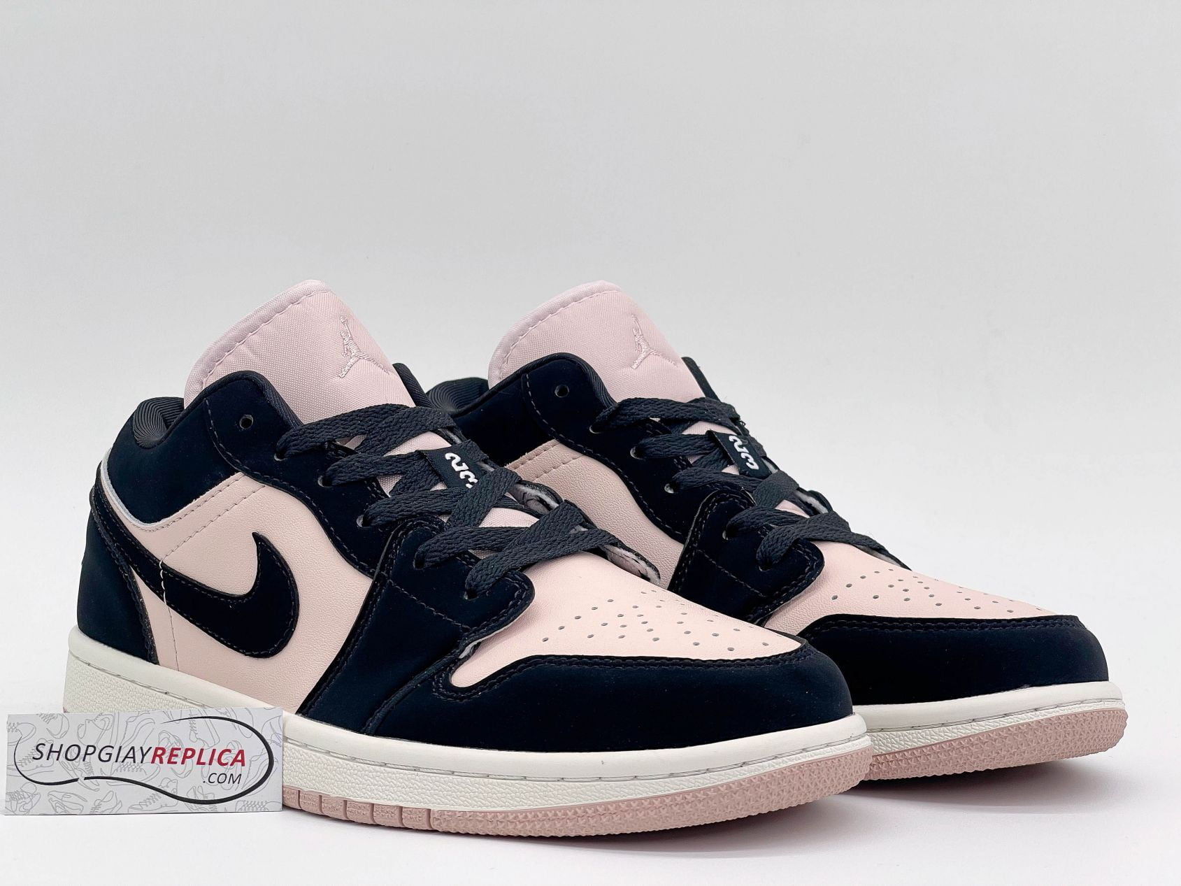 giày jordan 1 low black guava ice rep 1:1
