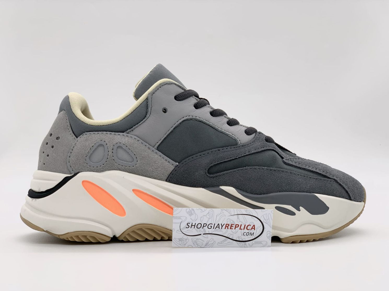 Giày Adidas Yeezy 700 Magnet rep1:1