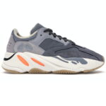 giay yeezy 700 magnet replica