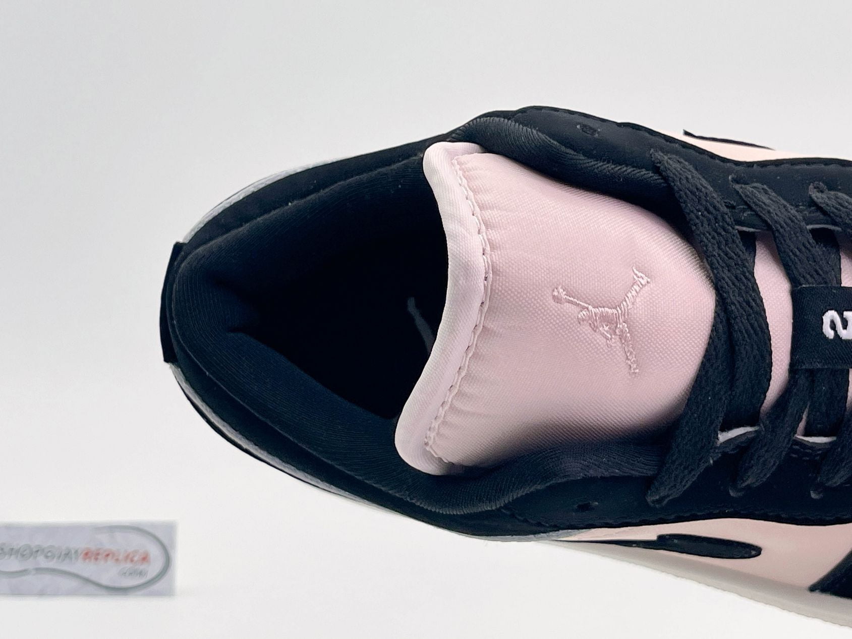 giày Nike Air Jordan 1 Low Black Guava Ice hồng đen rep 1:1