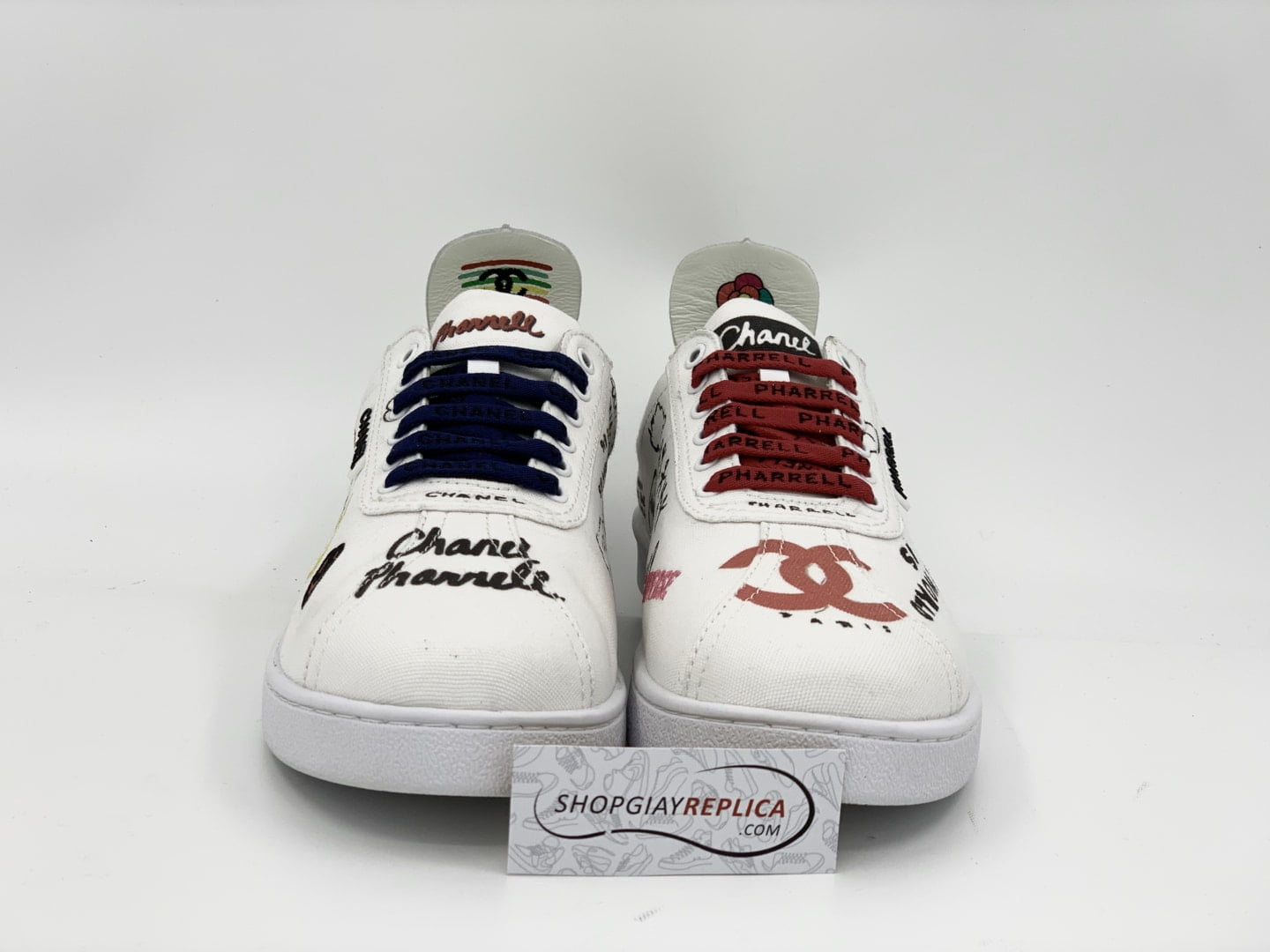 Giày Chanel x Pharell White Canvas Siêu Cấp