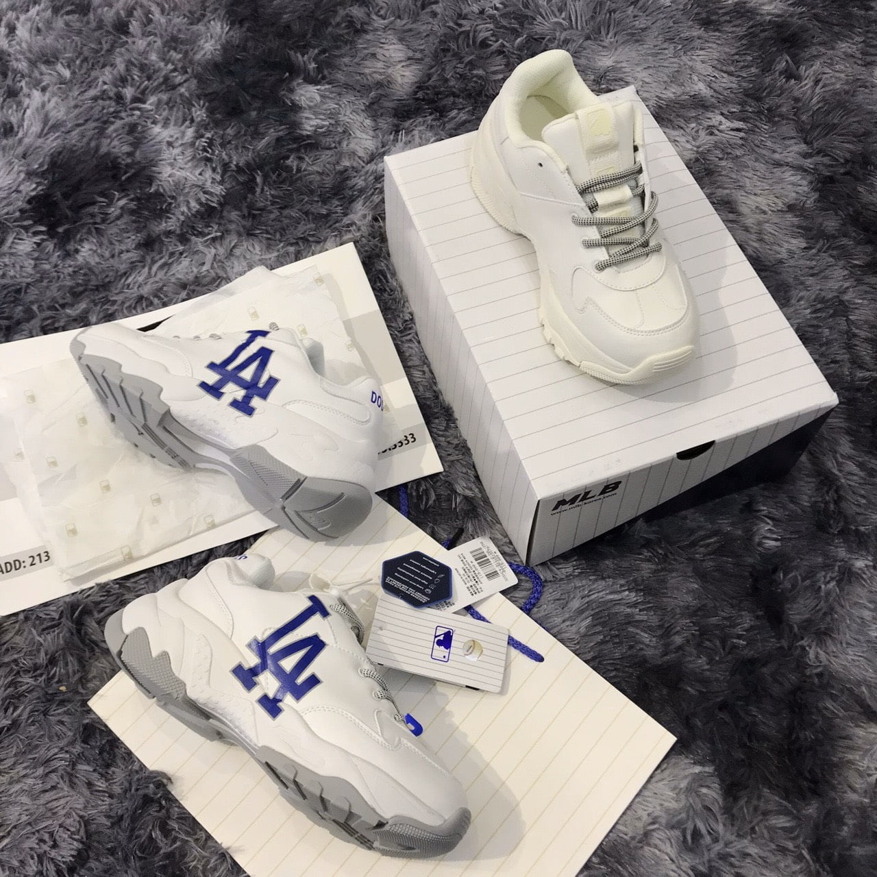 Lý do để bạn sở hữu một đôi giày MLB, liệu có đáng tiền?