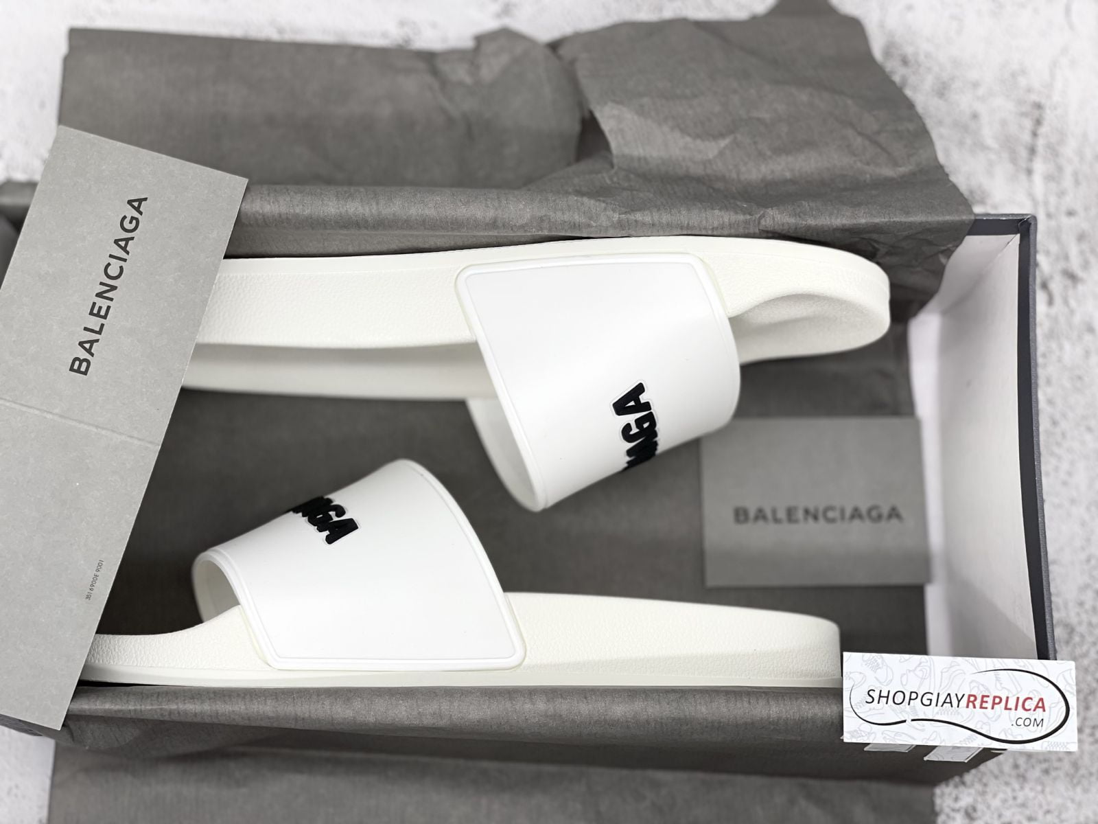 dép balenciaga hàng hiệu
