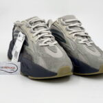 Giày Adidas Yeezy 700 V2 Tephra Replica