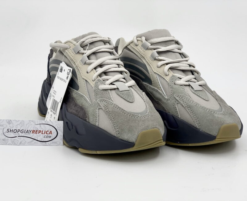 Giày Adidas Yeezy 700 V2 Tephra Replica