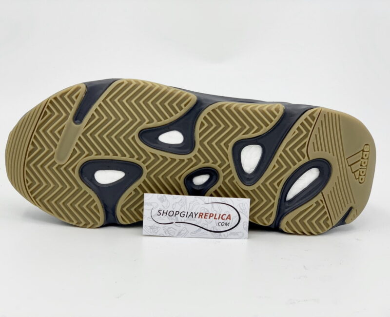 Giày Adidas Yeezy 700 V2 Tephra Replica