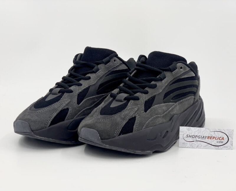 Yeezy 700 V2 Vanta Replica