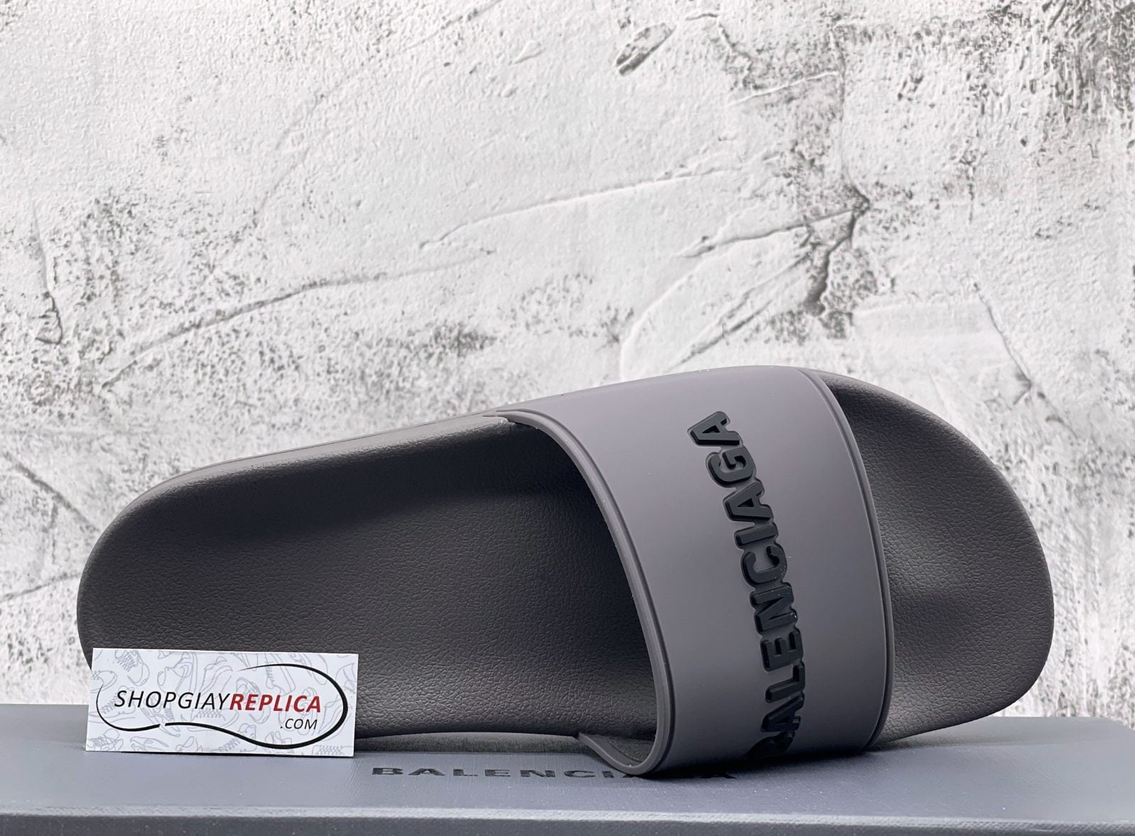 dép balenciaga