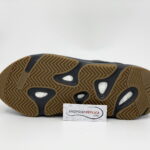 Giày Adidas Yeezy 700 V2 Geode Replica