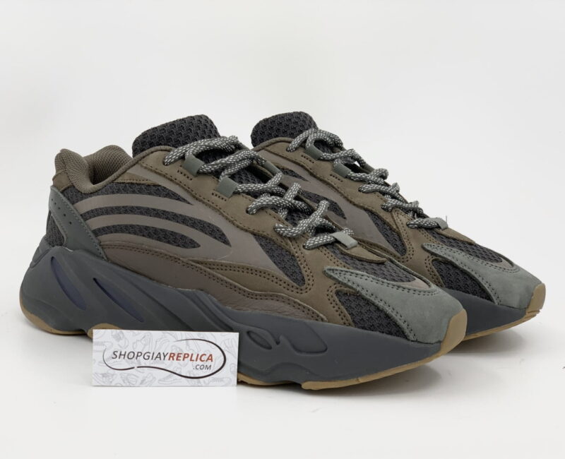 Giày Adidas Yeezy 700 V2 Geode Replica