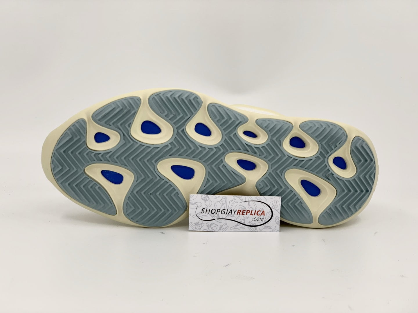 Giày Adidas Yeezy 700 V3 Azael Replica